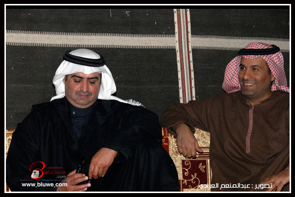 نقره لتكبير أو تصغير الصورة ونقرتين لعرض الصورة في صفحة مستقلة بحجمها الطبيعي