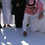 أمير المدينة المنورة يوقع أكبر لوحة في العالم / تصوير عبدالرحمن الحمراني